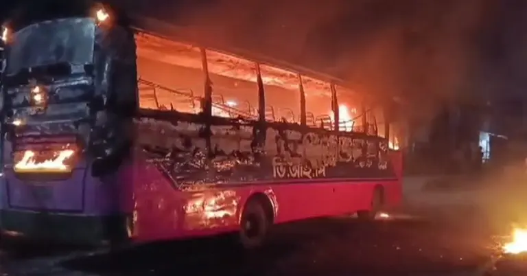 রাজধানীর কয়েকটা জায়গায় অগ্নিসংযোগের ঘটনা ঘটে